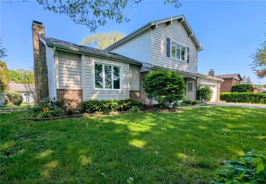 19 Towngate Road, Rochester, NY 14626 - #2