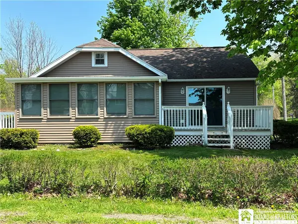 10082 Patterson Lane, Fredonia, NY 14063