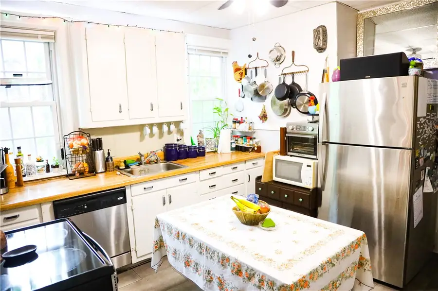 272 Linden Street, Rochester, NY 14620 - #3
