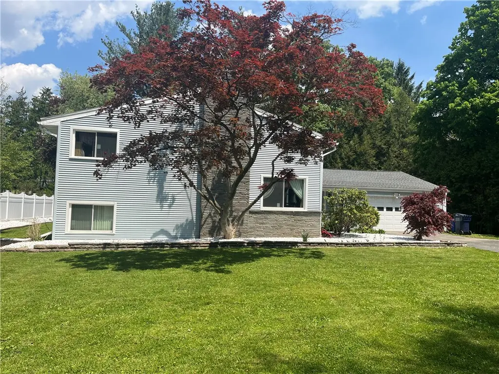 46 Larchwood Drive, Pittsford, NY 14534 - #1
