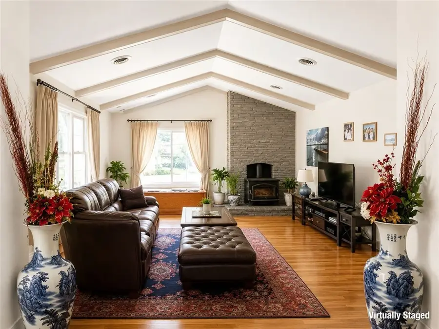 46 Larchwood Drive, Pittsford, NY 14534 - #3