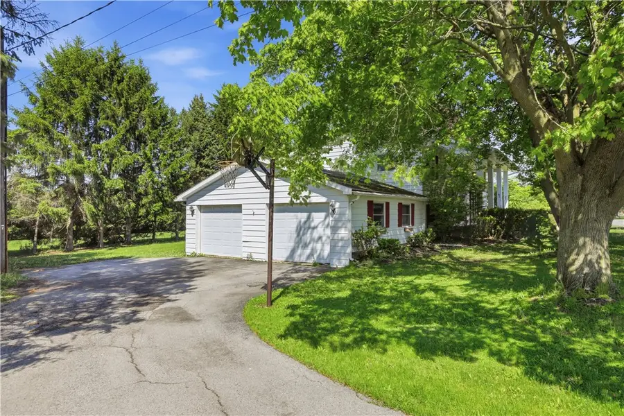 34 Broadway Street, Oakfield, NY 14125 - #2
