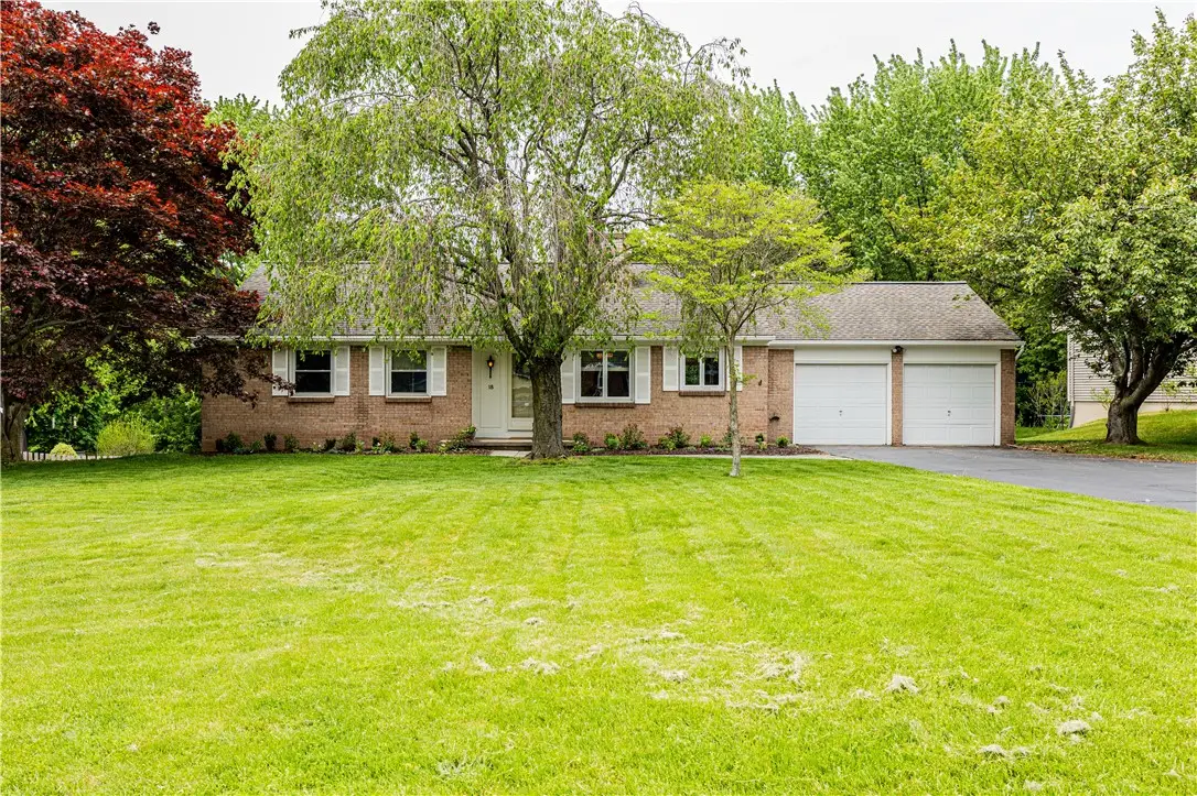 18 Hanford Way, Fairport, NY 14450 - #1