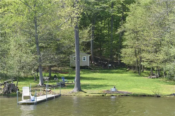 7106 Sunrise Drive, Wolcott, NY 14590