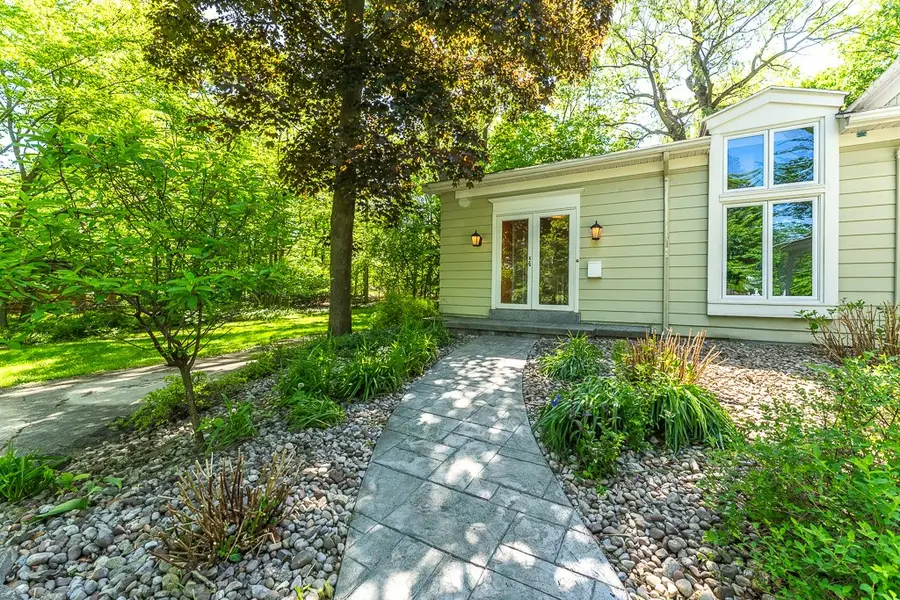 220 Hibiscus Dr Drive, Rochester, NY 14618 - #2