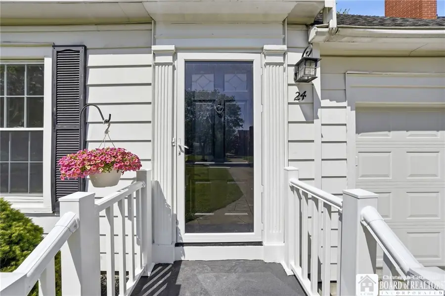 24 Irving, Buffalo, NY 14223 - #2