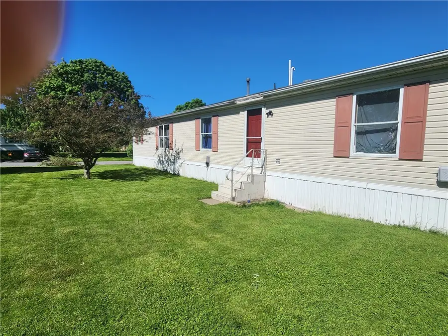 16 Meadowlark Drive, Avon, NY 14414 - #2