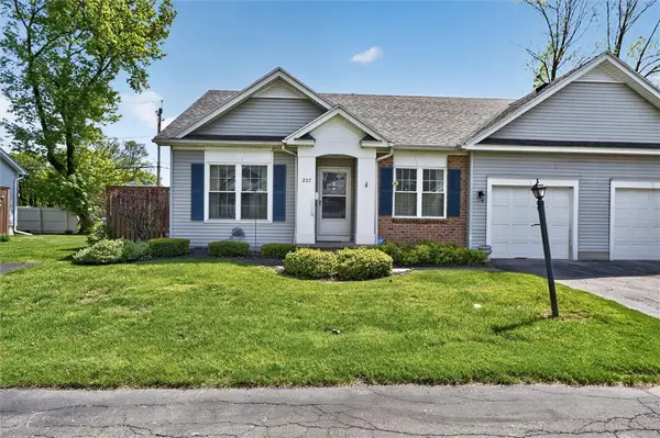 207 Twin Pines Court, Rochester, NY 14616