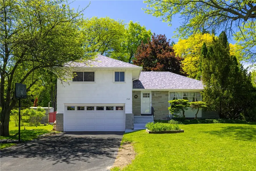 1305 Calkins Road, Pittsford, NY 14534 - #2
