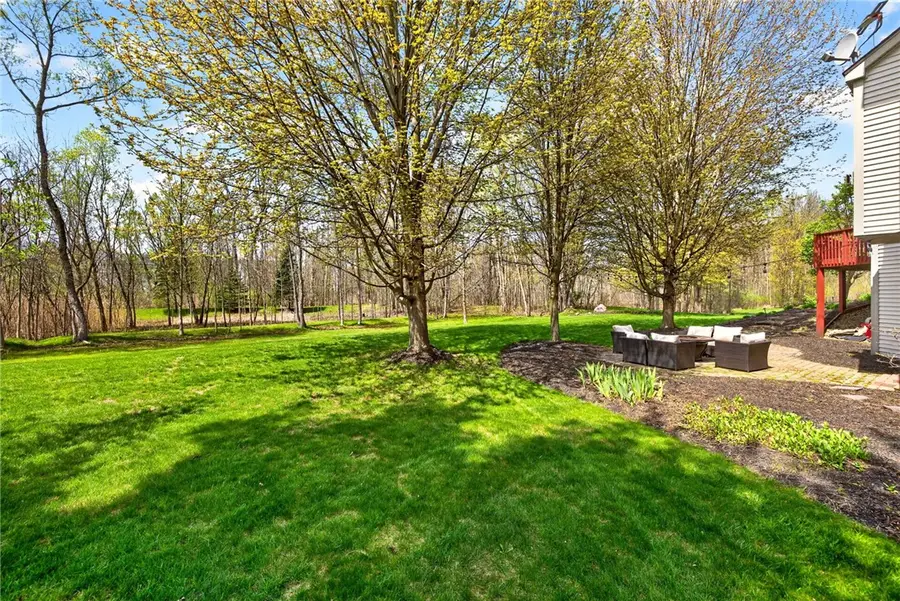 17 Royale Drive, Fairport, NY 14450 - #3