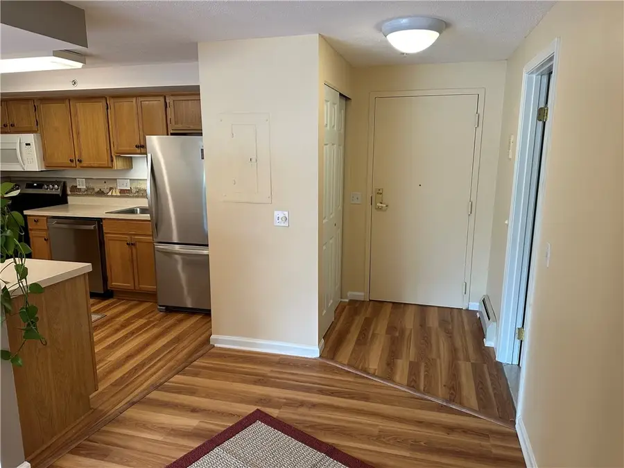 610 Westage At The Hbr #610, Rochester, NY 14617 - #3