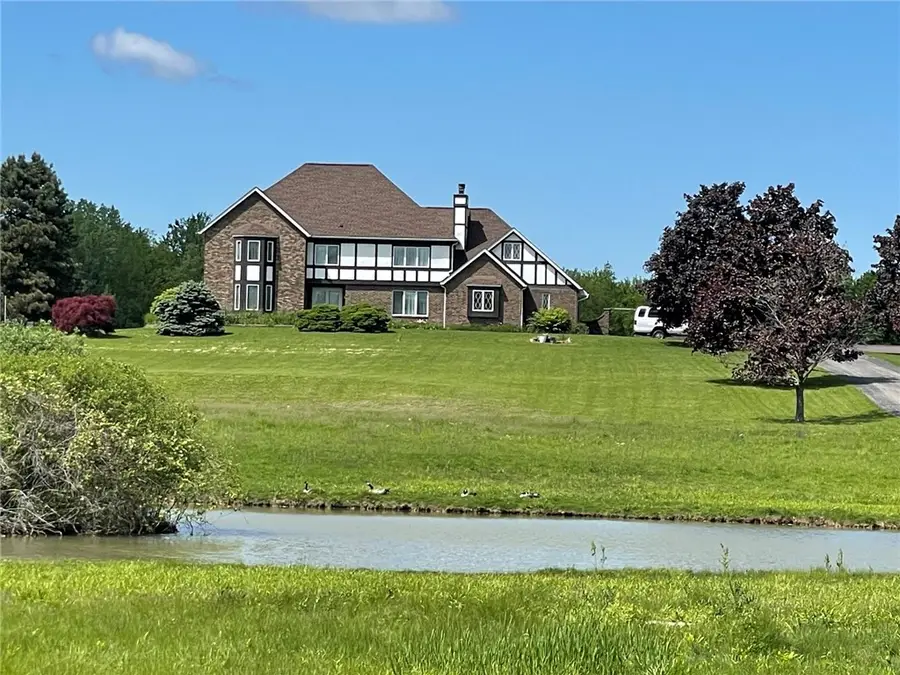 817 Whittier Road, Spencerport, NY 14559 - #2