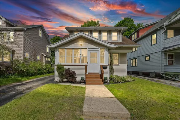 25 Coventry Avenue, Rochester, NY 14610
