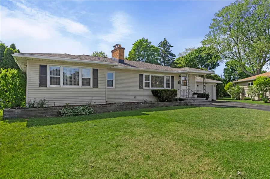 17 Ridge Port Circle E, Rochester, NY 14617 - #2