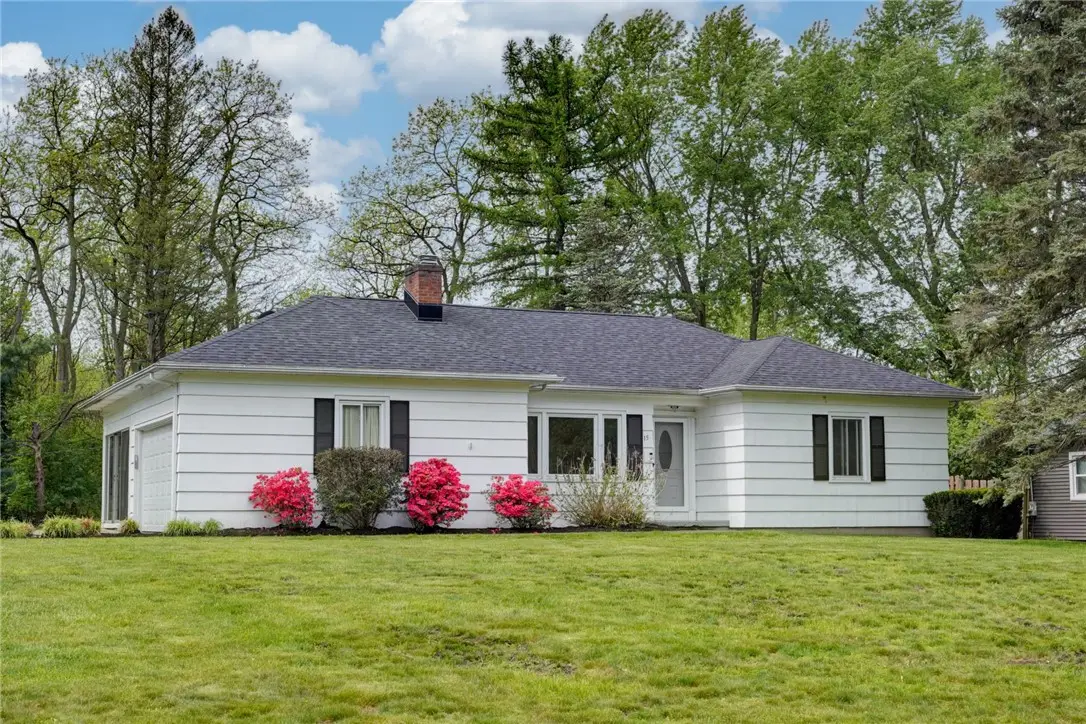15 Lochnavar Parkway, Pittsford, NY 14534 - #1