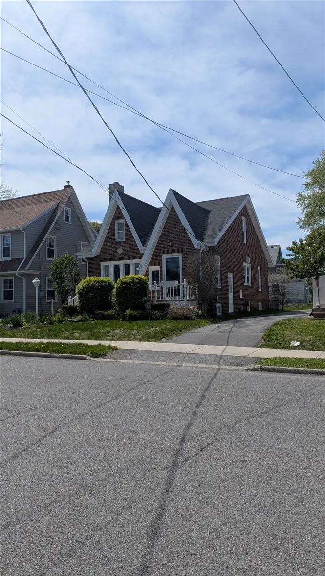 251 Bank Street, Batavia, NY 14020 - #1