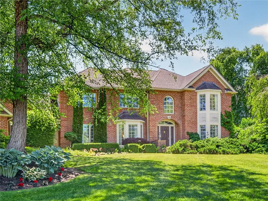 8 Saint Andrews, Pittsford, NY 14534 - #1