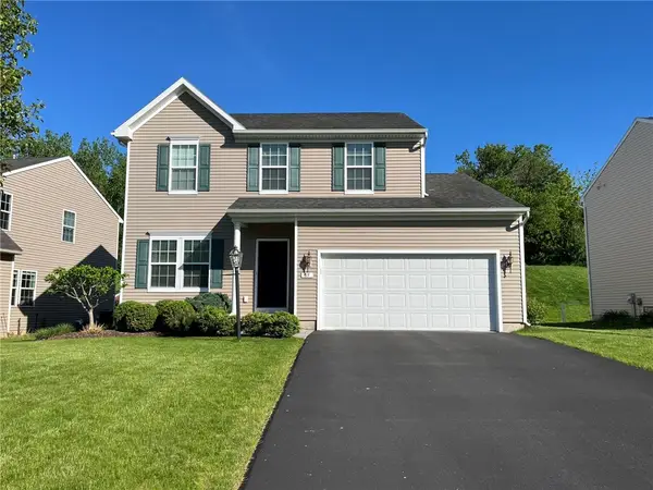 69 Coneflower Drive, West Henrietta, NY 14586