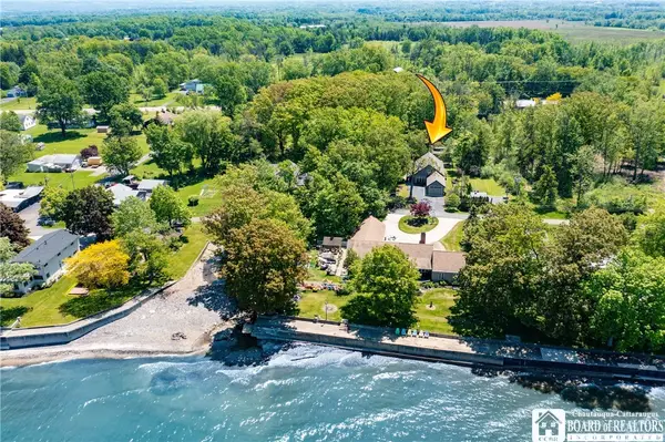 5145 W Shorewood Drive, Dunkirk, NY 14048