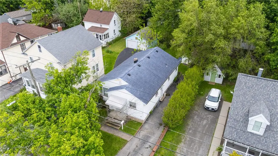 227 E Chestnut Street, East Rochester, NY 14445 - #3