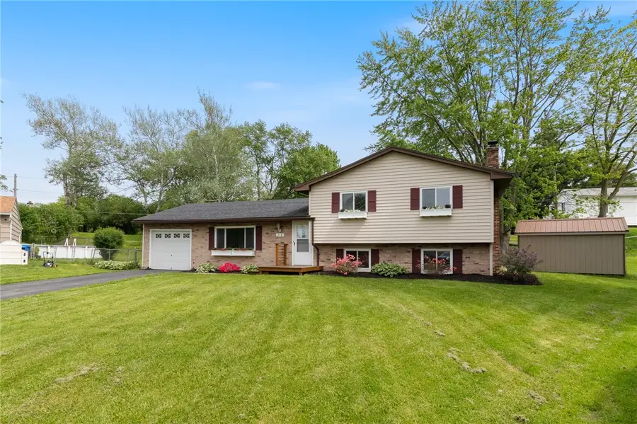 218 Kusak Road, Henrietta, NY 14467 - #2