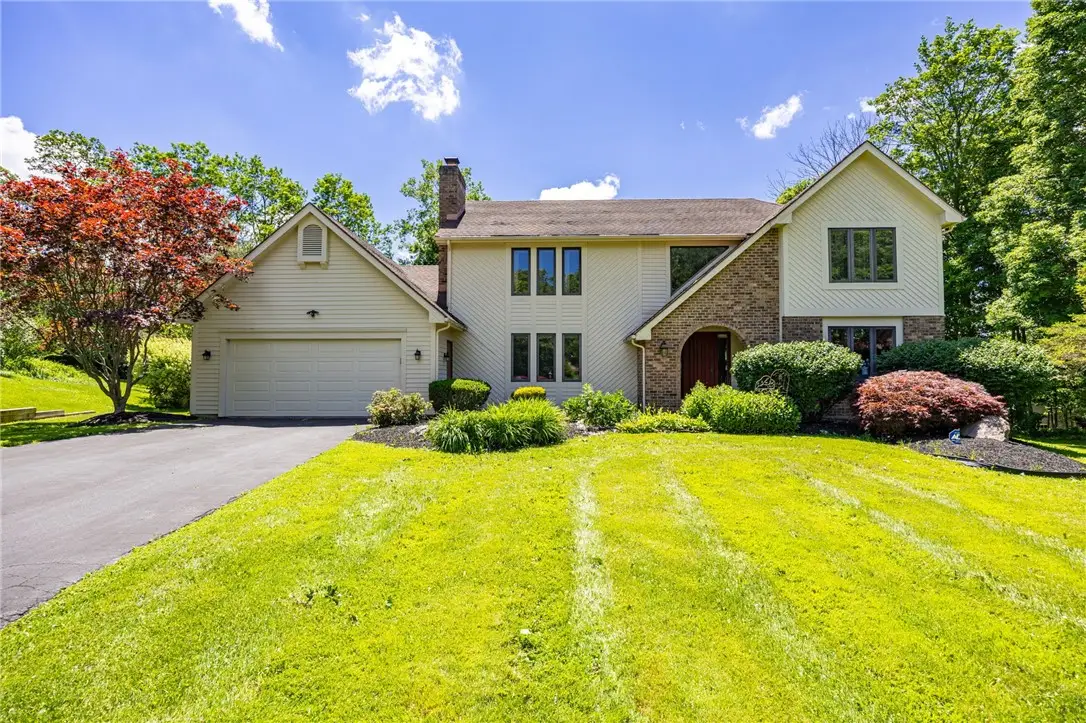 45 Split Rock Road, Pittsford, NY 14534 - #1