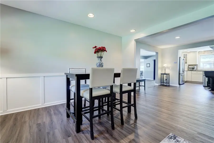 17 Hilltop Drive, Pittsford, NY 14534 - #3