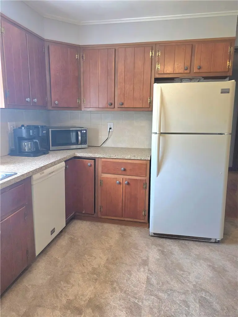 236 E Pulteney Street, Corning, NY 14830 - #3