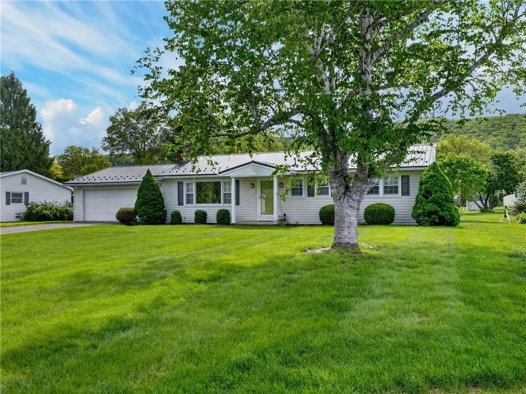 27 Brookside Circle, Elmira, NY 14903 - #1