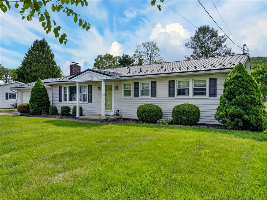 27 Brookside Circle, Elmira, NY 14903 - #2