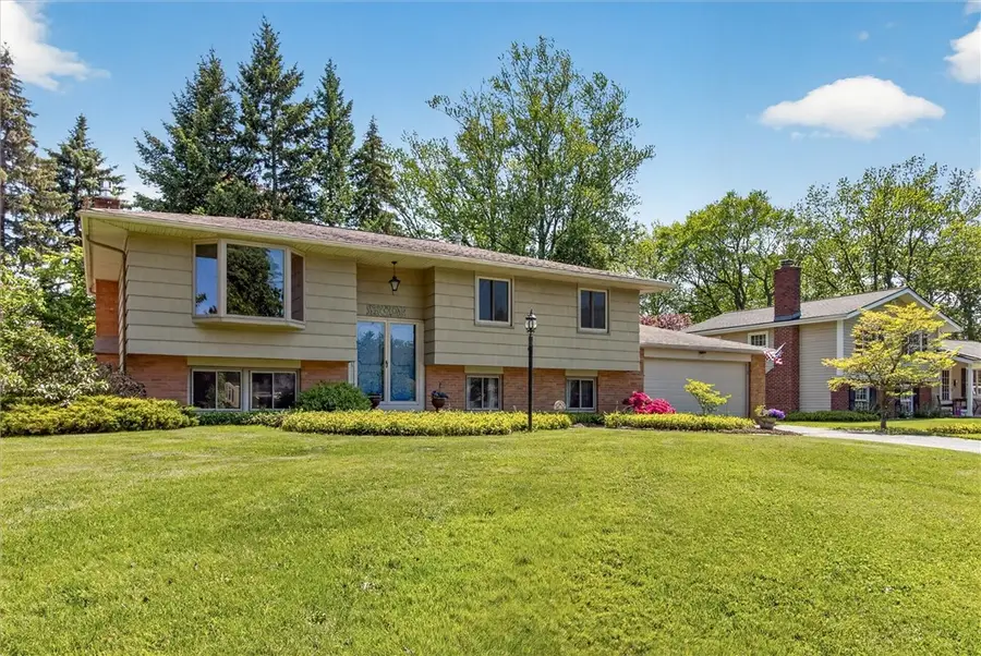 128 Eileen Drive, Rochester, NY 14616 - #2