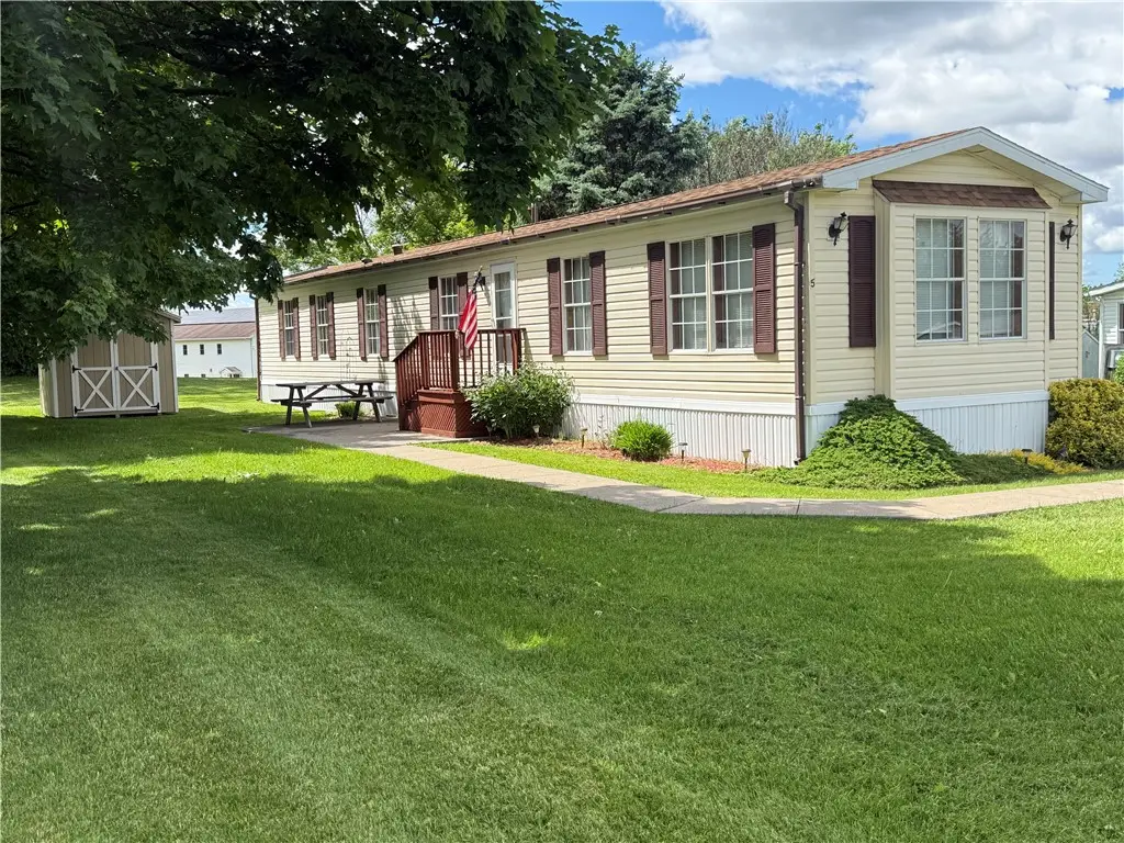 5 Arrowhead Drive, Waterloo, NY 13165 - #1
