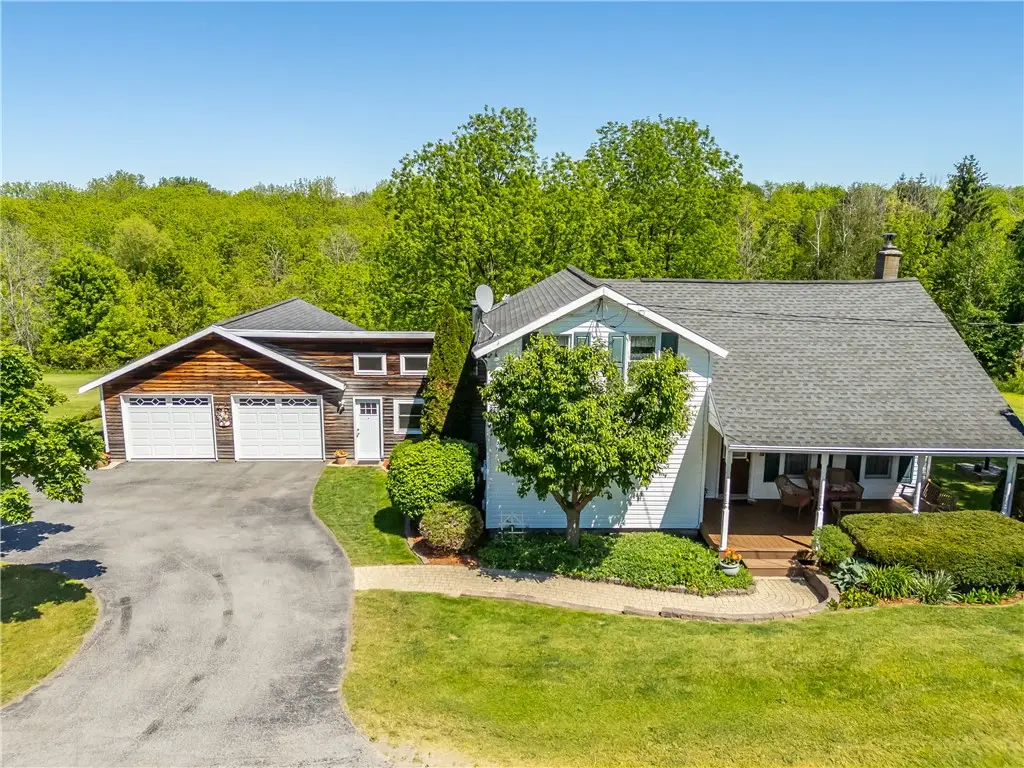 1014 Cornwall Rd, Palmyra, NY 14522 - #1
