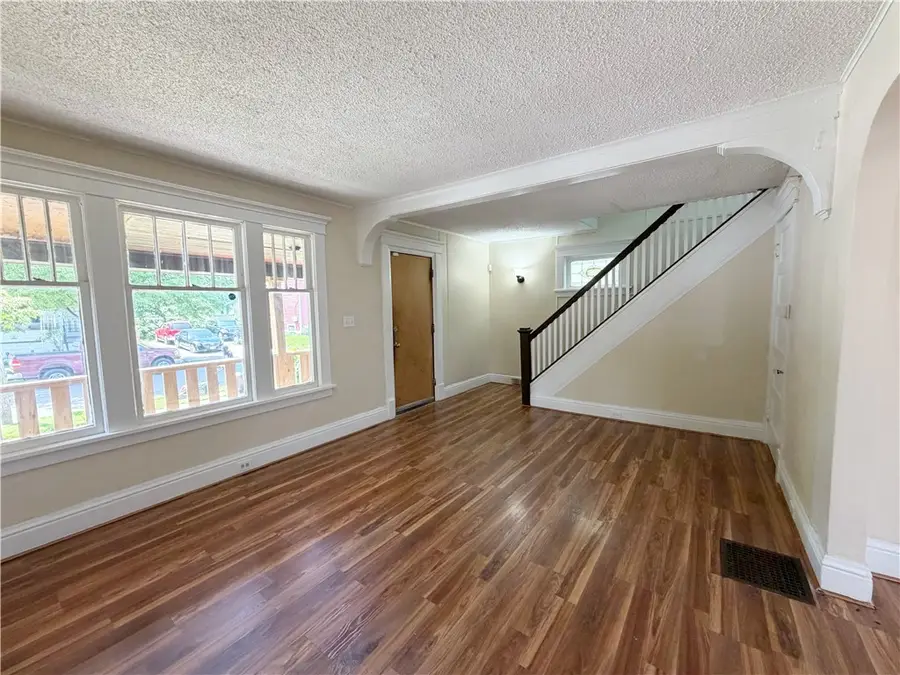 14 Midway Avenue, Buffalo, NY 14215 - #3