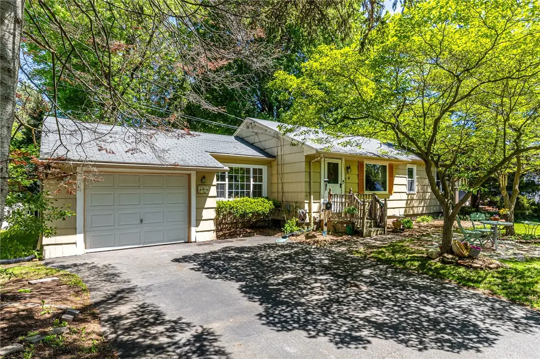 4 Charmaine Road, Rochester, NY 14624 - #1
