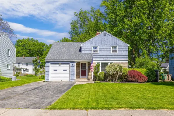 84 Sydenham Road, Rochester, NY 14609