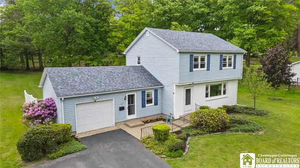127 Lambert Avenue, Fredonia, NY 14063