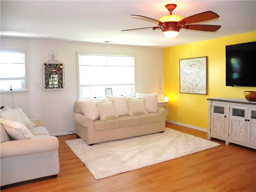 1 D Salmon Run, Hilton, NY 14468 - #2