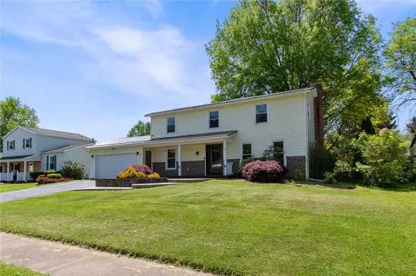 25 Spring Tree Lane, Rochester, NY 14612