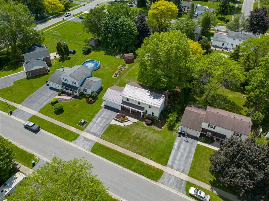 25 Spring Tree Lane, Rochester, NY 14612 - #3