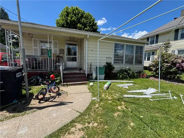 906 Laurel Street, Elmira, NY 14904