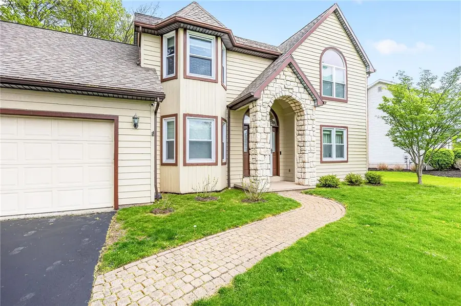 4 Kerry Hill, Fairport, NY 14450 - #2