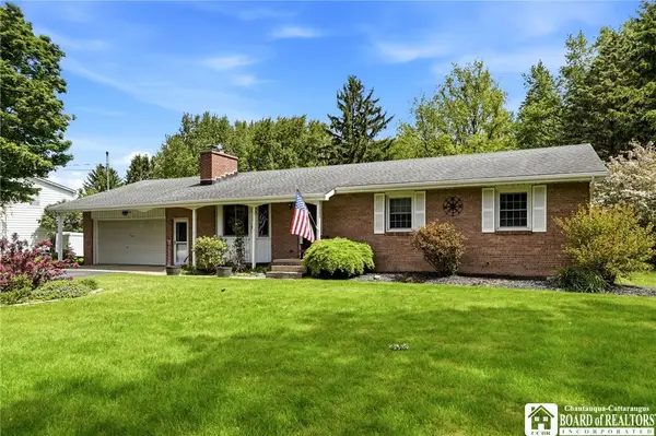 701 Stolle Road, Elma, NY 14059