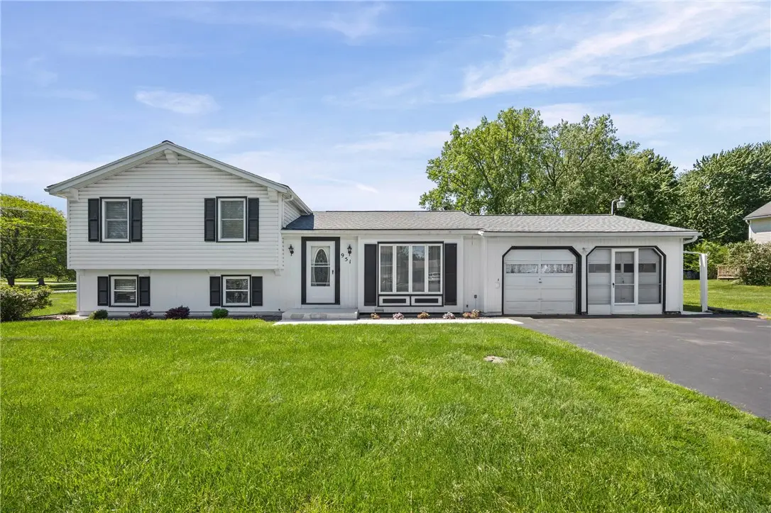 951 Copperkettle Road, Webster, NY 14580 - #1