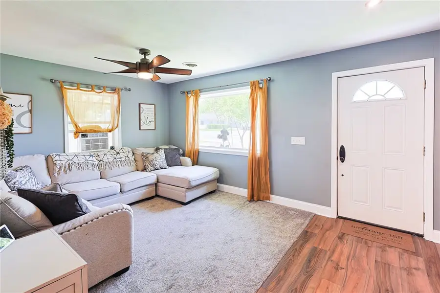 17 Amherst Road, Waterloo, NY 13165 - #3