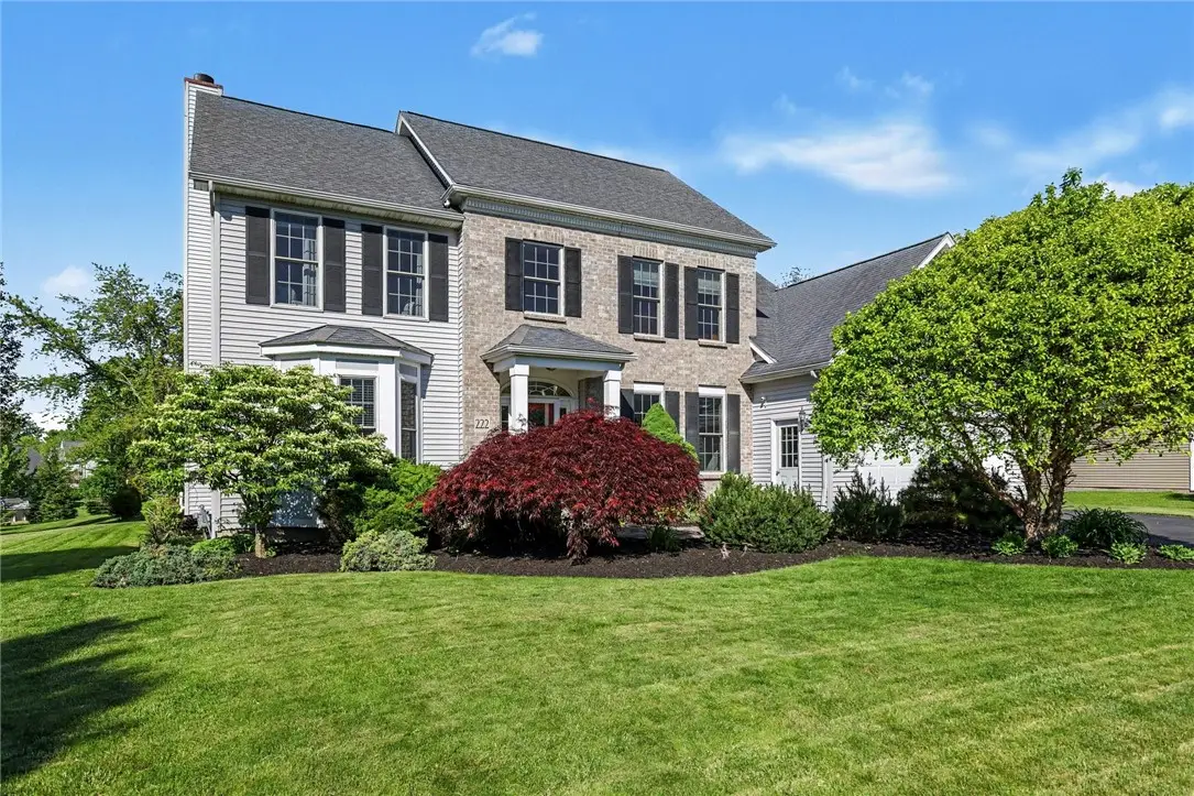 222 Gallant Fox Ln, Webster, NY 14580 - #1