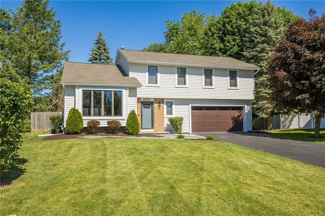 1252 Pine Hill Lane, Farmington, NY 14425 - #1
