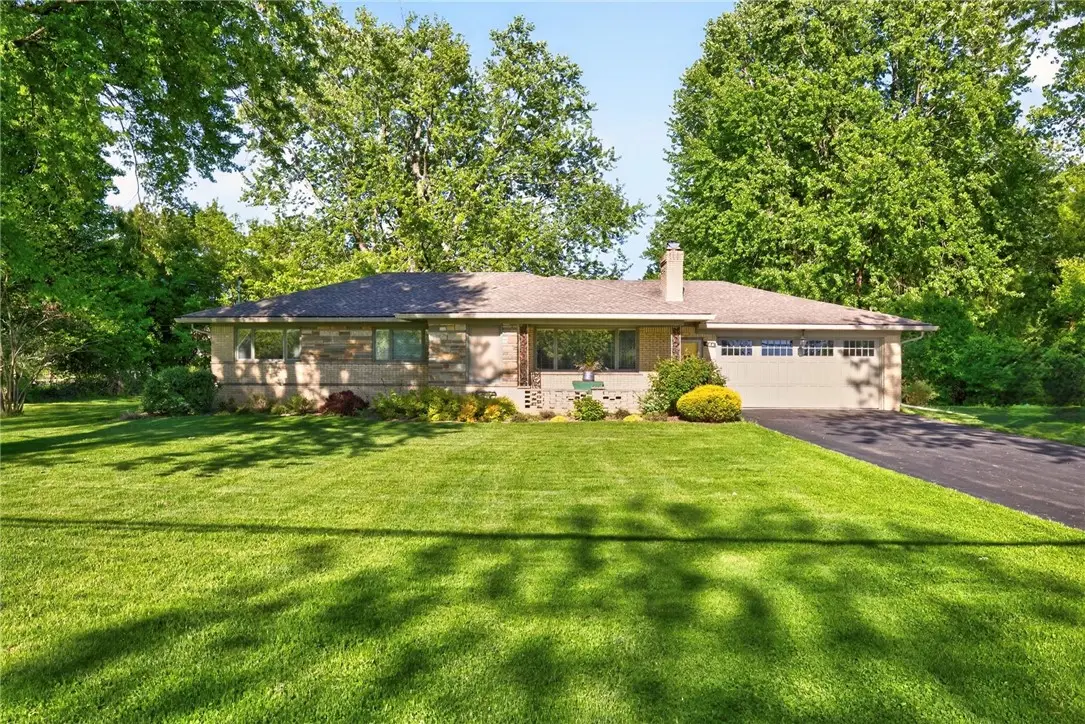 346 Whiting Road, Webster, NY 14580 - #1