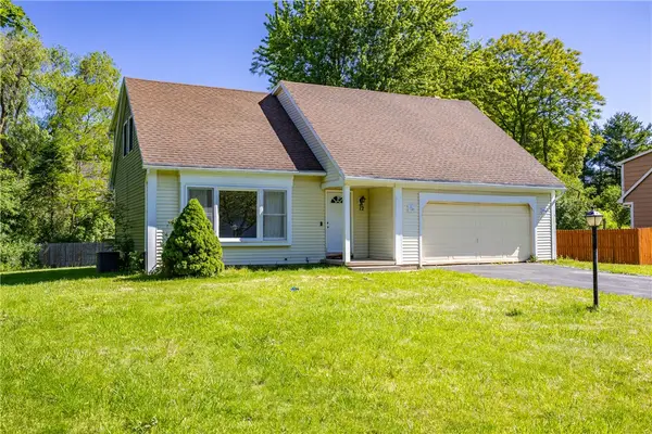 12 French Meadow Lane, Rochester, NY 14618
