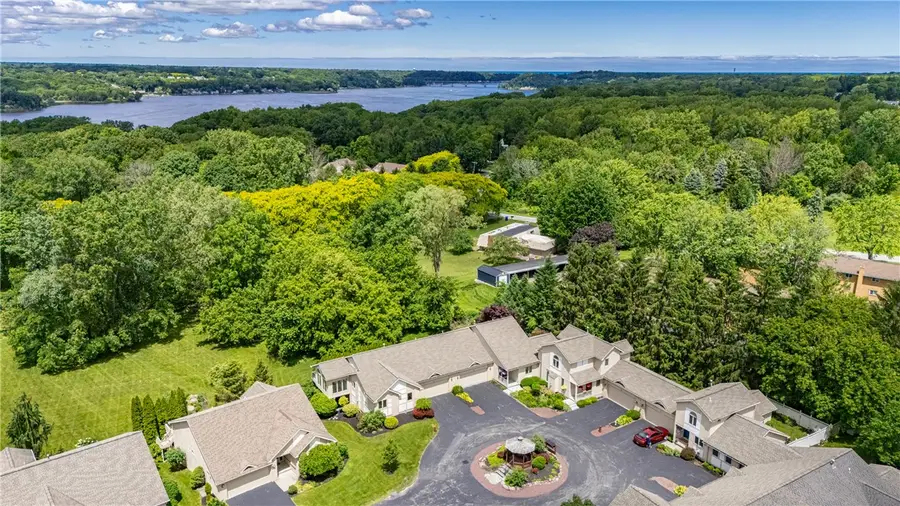 10 Baywood Lane, Webster, NY 14580 - #2